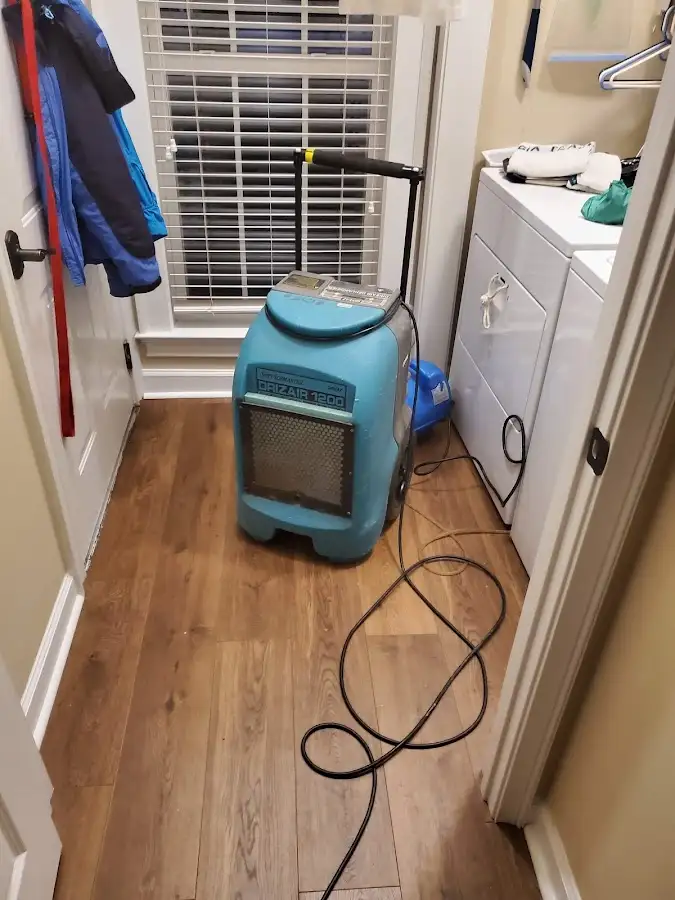 Commercial dehumidifier deployed for Flood Damage Cleanup in Thousand Oaks